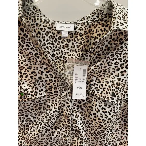 NWT Women's 14/16 Animal Print Button Up Blouse - Picture 2 of 5
